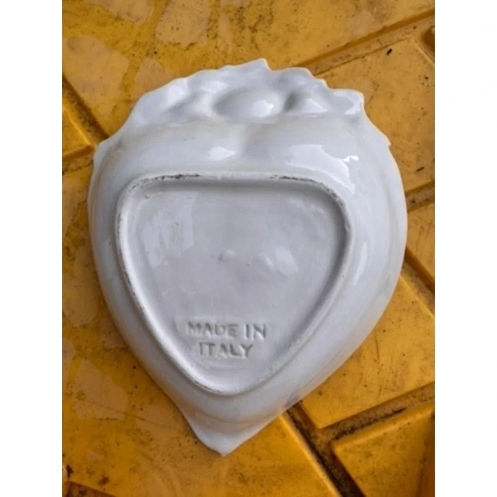 Crafted Italian Romantic Heart Shape Trinket Dish Floral Accent‎ White Porcelain